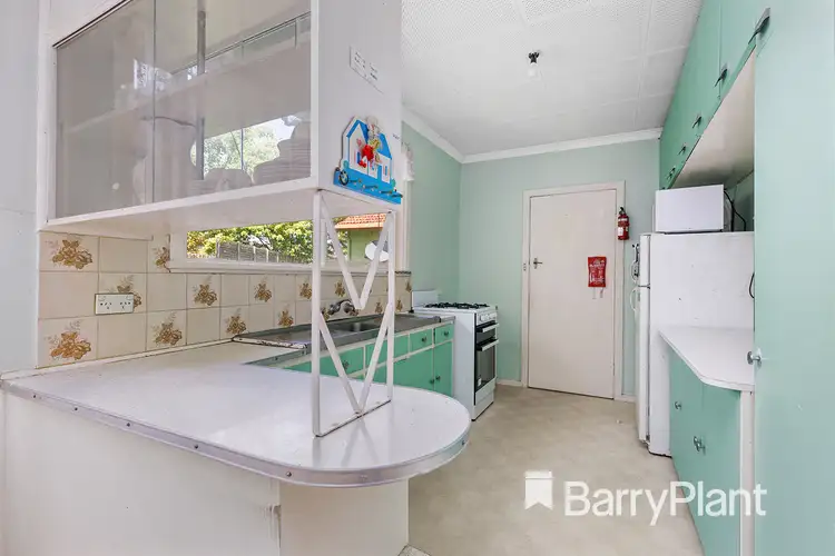 Fifth view of Homely house listing, 37 Diane Crescent, Mooroolbark VIC 3138