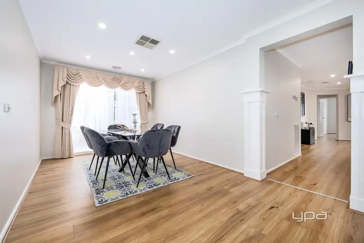Fourth view of Homely house listing, 11 Tarquin Place, Hillside VIC 3037