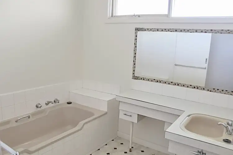 Seventh view of Homely house listing, 72 James Street, Yarram VIC 3971