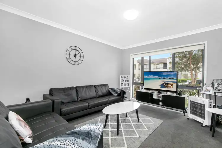 8 Fletcher Street, Stanhope Gardens NSW 2768