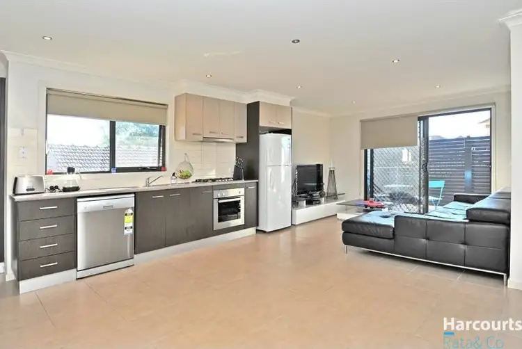 Second view of Homely townhouse listing, 6/152 Tyler Street, Preston VIC 3072