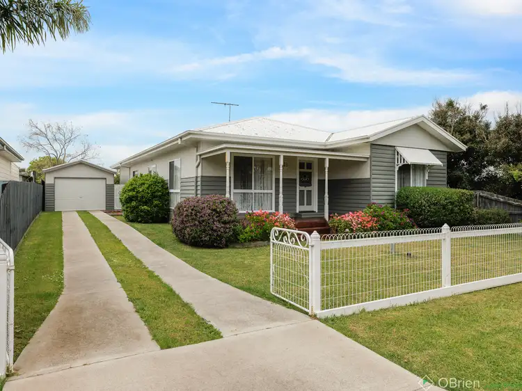 26 Roderick Close, Cowes VIC 3922