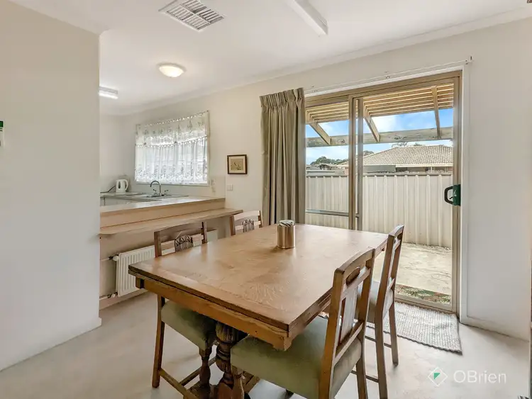 Fifth view of Homely unit listing, 2/152 Melrose Drive, Wodonga VIC 3690