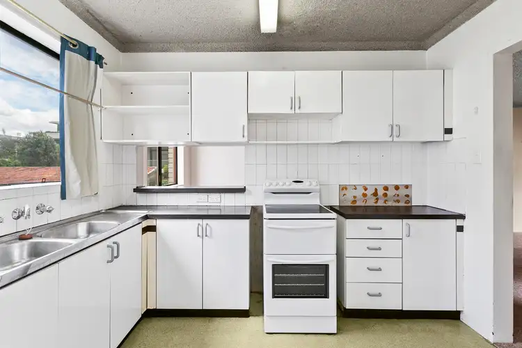 Fifth view of Homely apartment listing, 3/108 Beach Street, Coogee NSW 2034