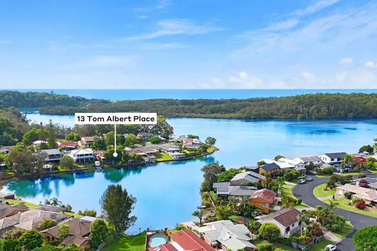 13 Tom Albert Place, Sawtell NSW 2452