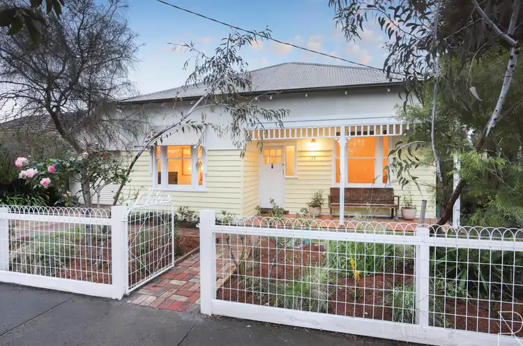 158 Blackshaws Road, South Kingsville VIC 3015