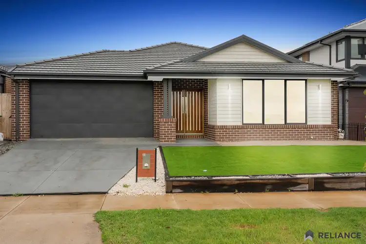 23 Buttermint Crescent, Manor Lakes VIC 3024