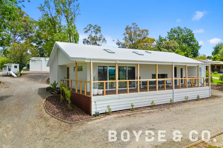 22 Cook Road, Drouin VIC 3818