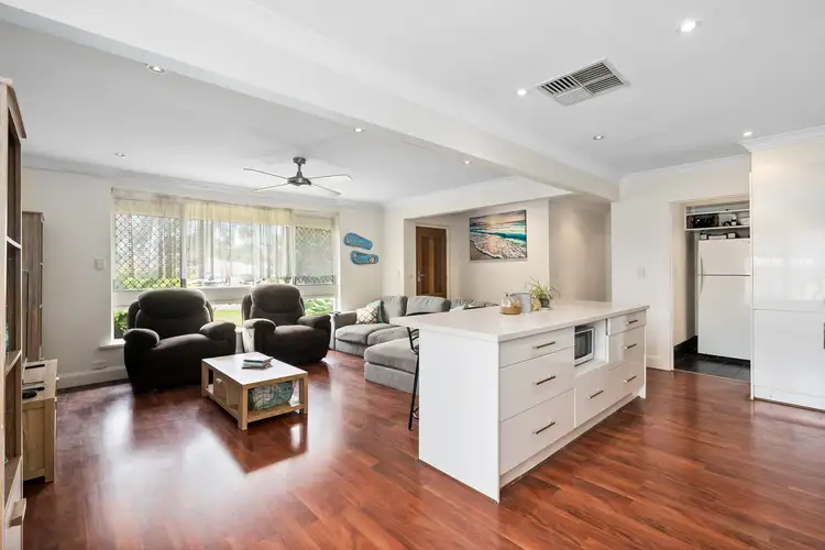 Sixth view of Homely house listing, 8 Garema Court, Morphett Vale SA 5162