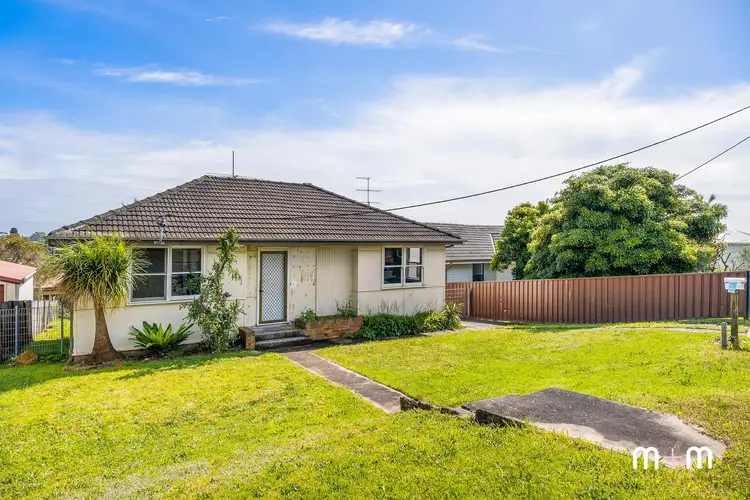 75 Queen Street, Lake Illawarra NSW 2528