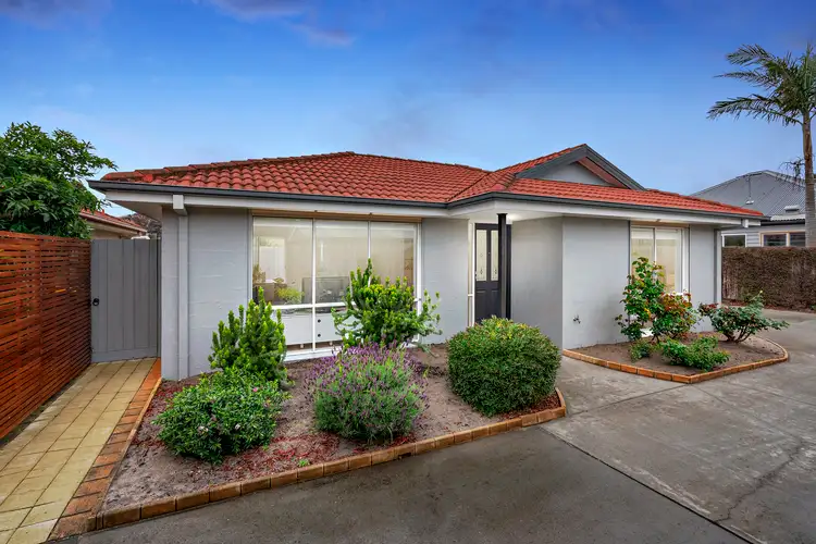 Main view of Homely unit listing, 1/1 Eulinga Avenue, Aspendale VIC 3195