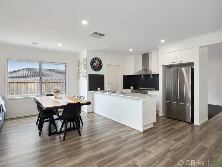 Sixth view of Homely house listing, 10 Lillypilly Street, Warragul VIC 3820