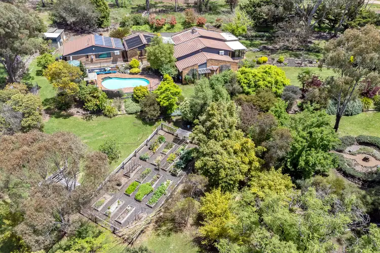 19-23 Hillview Road, Armidale NSW 2350