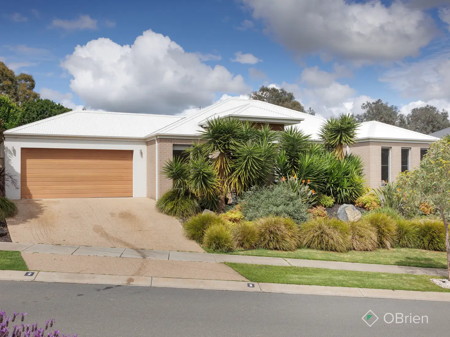 Main view of Homely house listing, 2 Kite Place, Wodonga VIC 3690