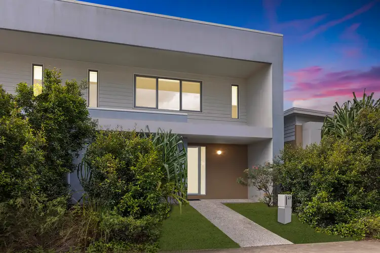 27 Henning Crescent, Meridan Plains QLD 4551