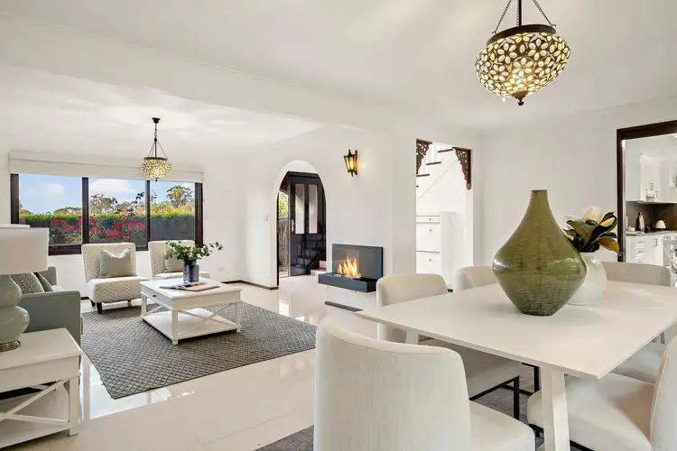 Second view of Homely house listing, 4 Canobolas Place, Yarrawarrah NSW 2233