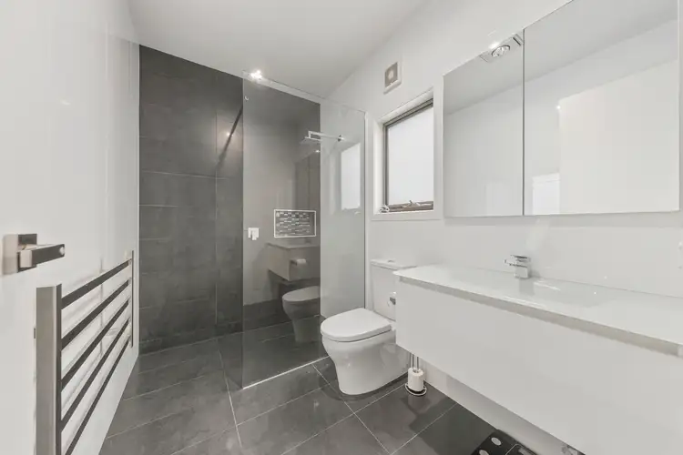 Fifth view of Homely house listing, 1/21 Hyland Street, Warrnambool VIC 3280