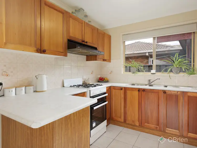 Fourth view of Homely house listing, 2 Conway Court, Wodonga VIC 3690