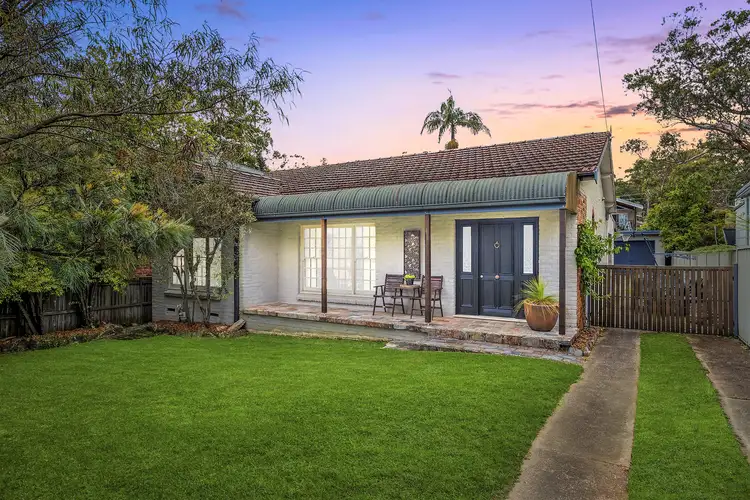 55 Parklands Avenue, Heathcote NSW 2233