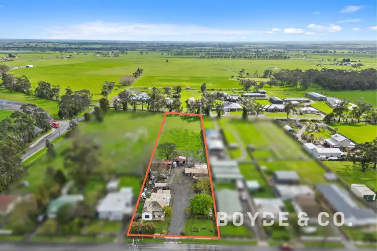 Second view of Homely house listing, 8-10 Waterloo Road, Trafalgar VIC 3824