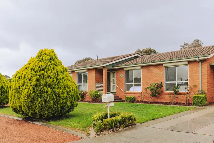 27 Capella Crescent, Giralang ACT 2617