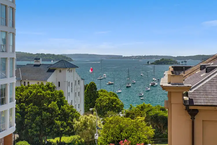 Main view of Homely unit listing, 8/36B Macleay Street, Elizabeth Bay NSW 2011