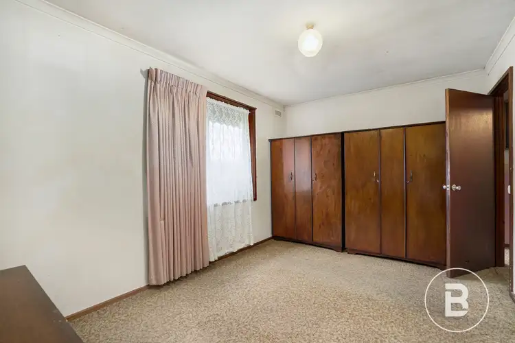 Fifth view of Homely house listing, 1 Cedar Court, Wendouree VIC 3355