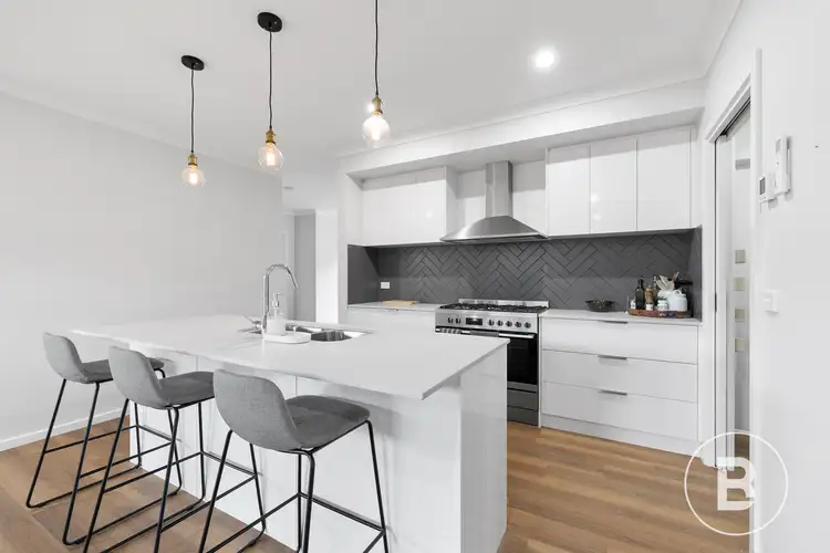 Fifth view of Homely house listing, 15 Cassinia Court, Canadian VIC 3350