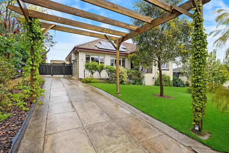 7 Fraser Street, Mount Pleasant VIC 3350