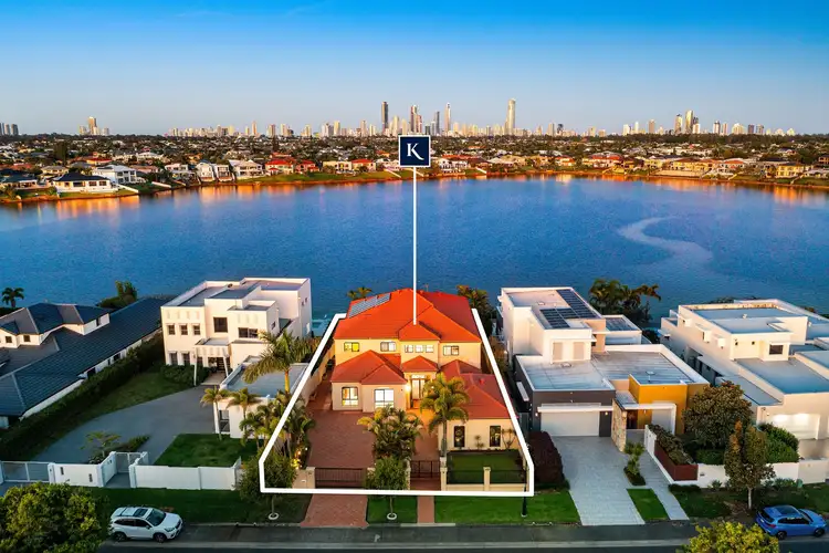 102 Sir Bruce Small Boulevard, Benowa Waters QLD 4217