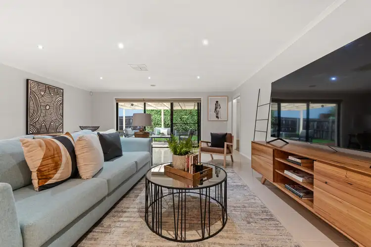 Sixth view of Homely house listing, 16 Eccles Circuit, Macgregor ACT 2615