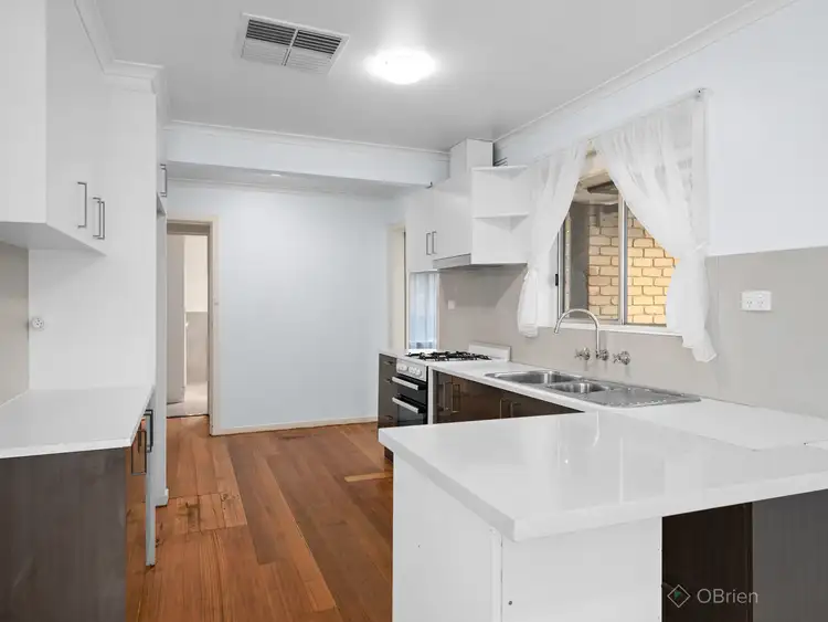 Second view of Homely house listing, 2 Stewart Avenue, Narre Warren VIC 3805