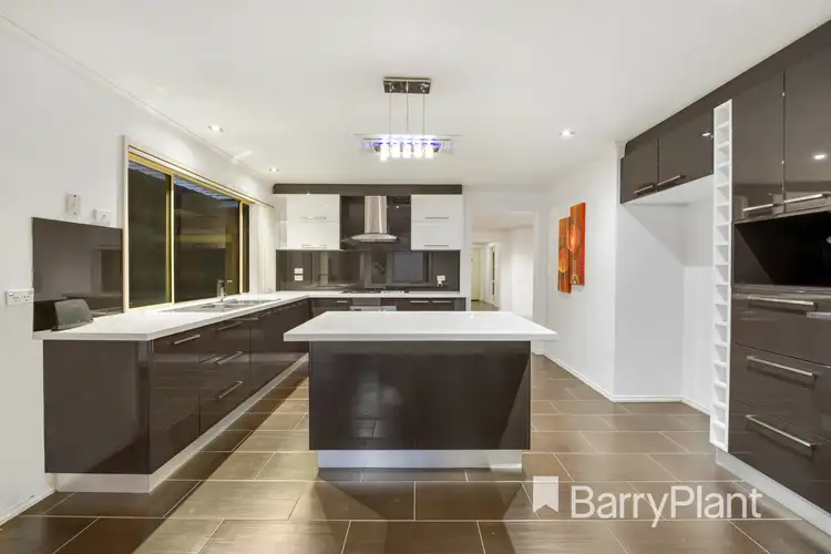 Sixth view of Homely house listing, 6 Spearfelt Court, Cairnlea VIC 3023