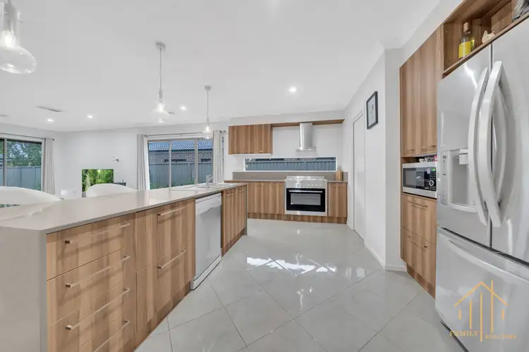 Sixth view of Homely house listing, 102 Scotsdale Drive, Cranbourne East VIC 3977