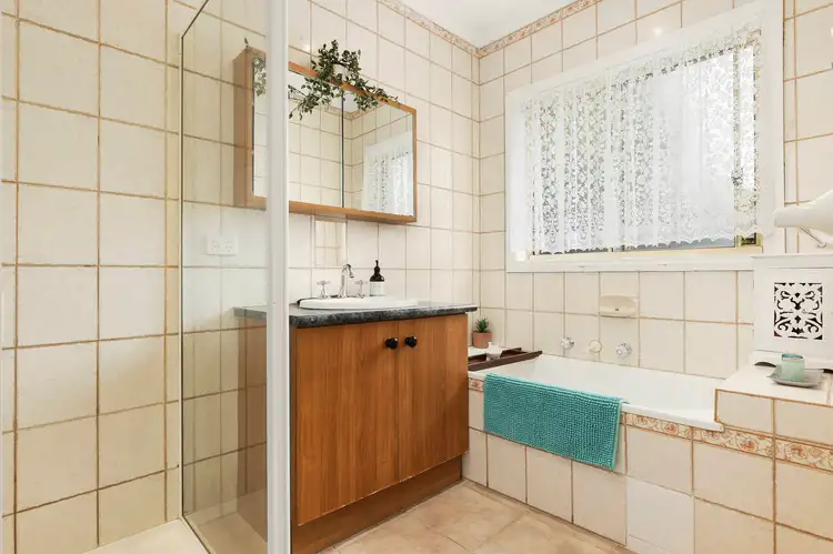 Sixth view of Homely villa listing, 2/37 North Street, Hadfield VIC 3046