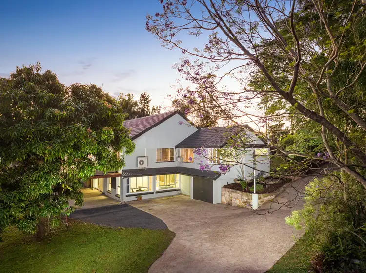 2696 Moggill Road, Pinjarra Hills QLD 4069