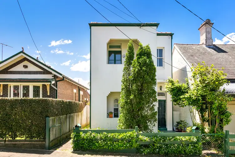 2/59 Park Avenue, Ashfield NSW 2131