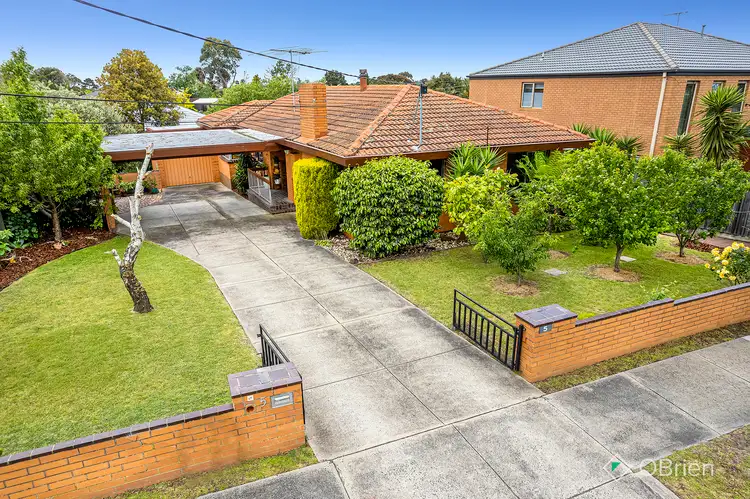 5 Cliveden Avenue, Frankston VIC 3199