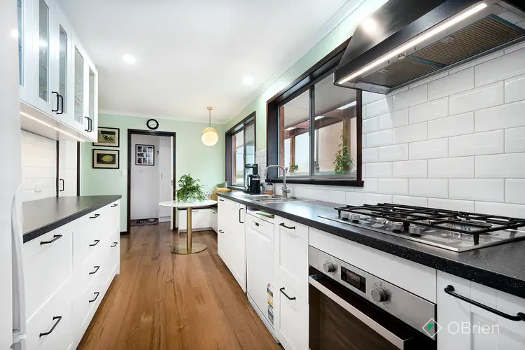 Sixth view of Homely house listing, 5 Cliveden Avenue, Frankston VIC 3199