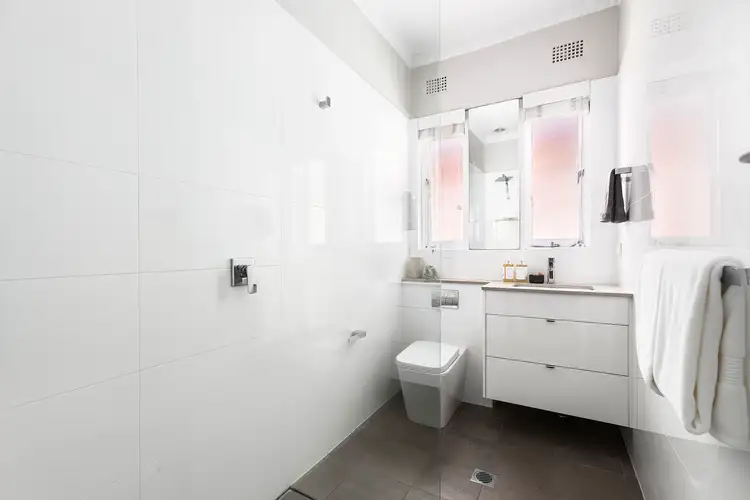 Fourth view of Homely apartment listing, 4/2 Paul Street, Bondi Junction NSW 2022