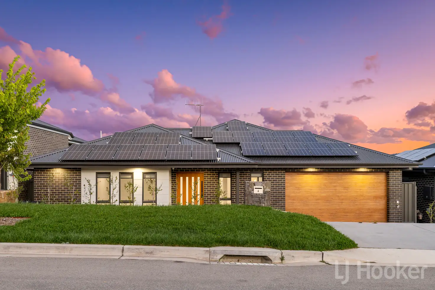 Main view of Homely house listing, 4 Goiser Loop, Googong NSW 2620
