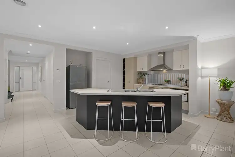 Third view of Homely house listing, 28 Kilburn Place, Pakenham VIC 3810