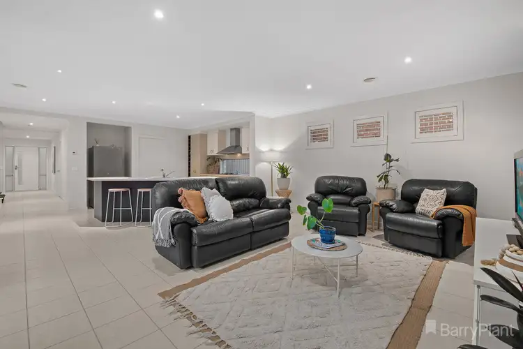 Fifth view of Homely house listing, 28 Kilburn Place, Pakenham VIC 3810
