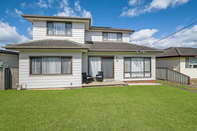 20 Conmurra Circuit, Shortland NSW 2307