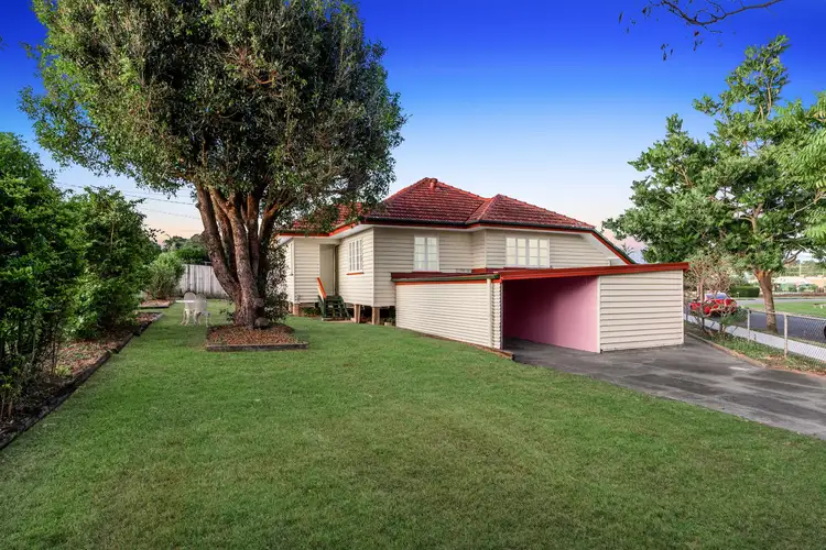 5 Sunflower Street, Wynnum QLD 4178