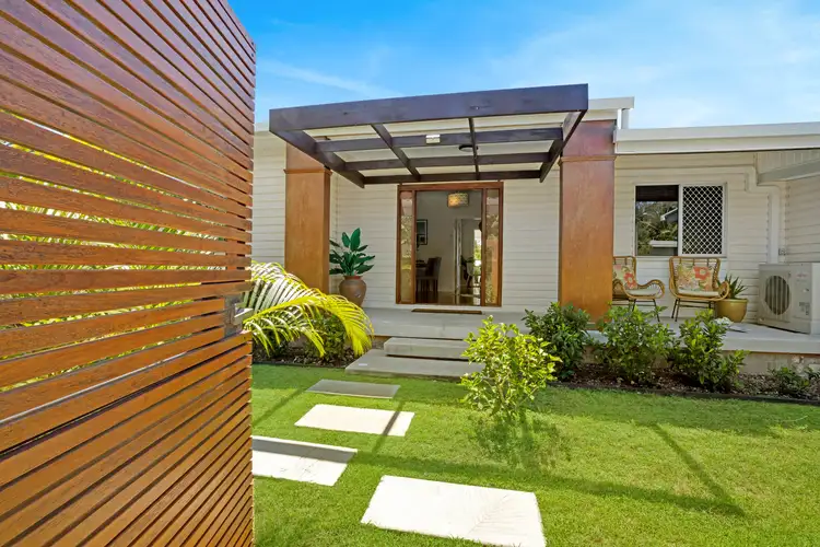 296 Slade Point Road, Slade Point QLD 4740