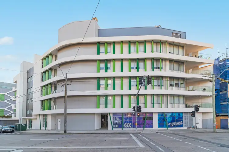 106/118 Old Canterbury Road