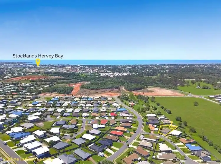 Second view of Homely house listing, 4 Peat Court, Nikenbah QLD 4655