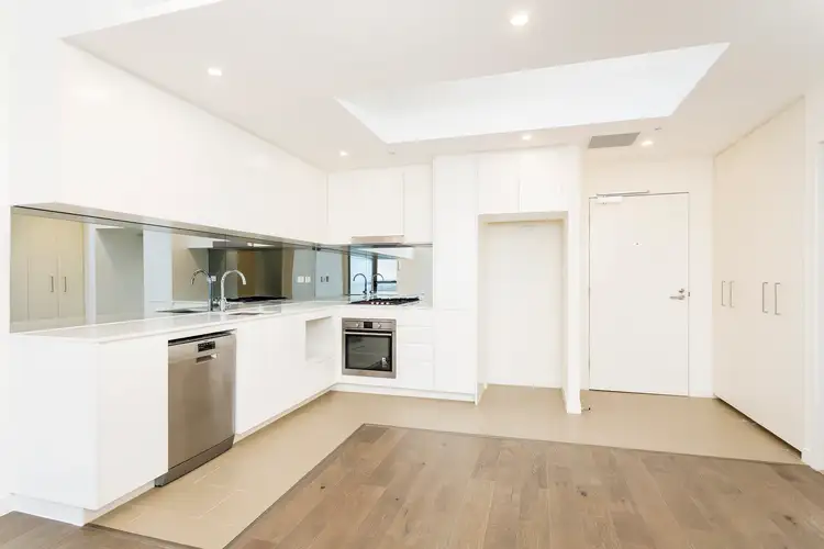 1514/23-31 Treacy Street