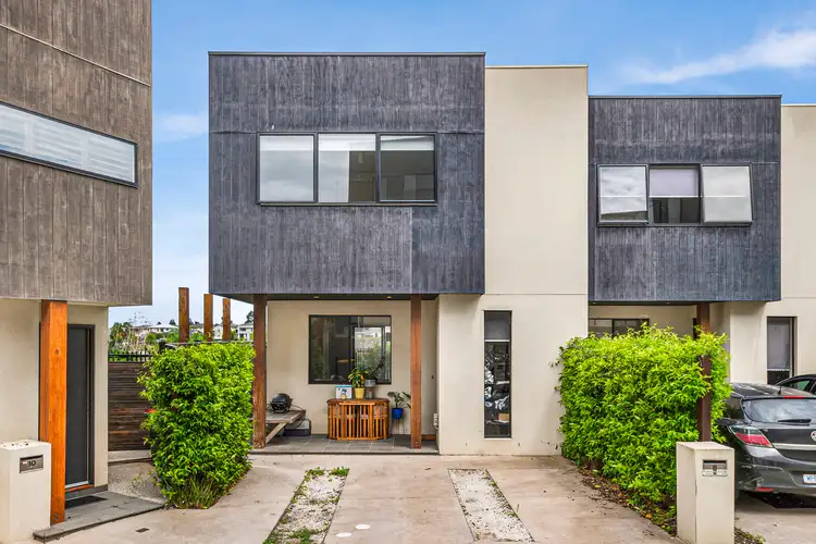 Main view of Homely townhouse listing, 8 Belle Vista, Keilor East VIC 3033